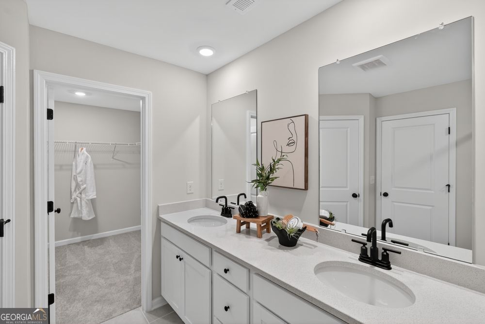 2711 Dreycott Lane Property Photo 16