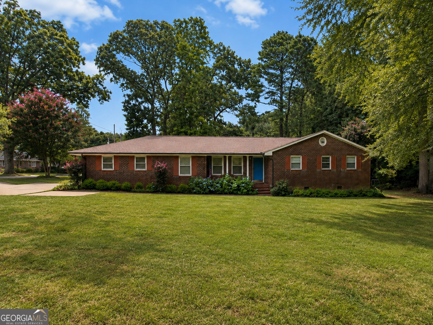 101 Mckinley Drive Property Photo 1
