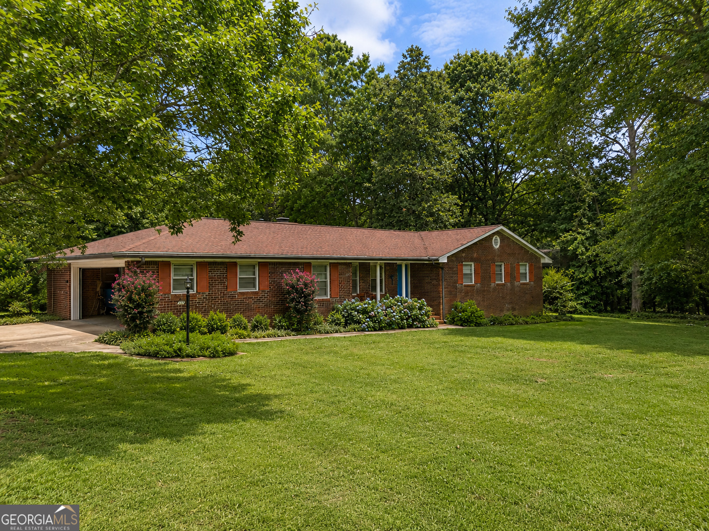 101 Mckinley Drive Property Photo 2