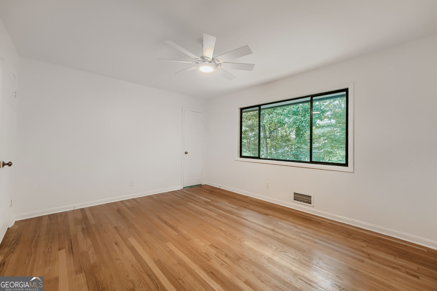 2636 Whiteleigh Court Ne Property Photo 13