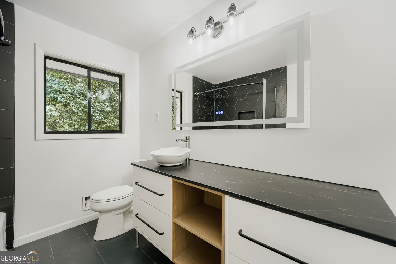 2636 Whiteleigh Court Ne Property Photo 17