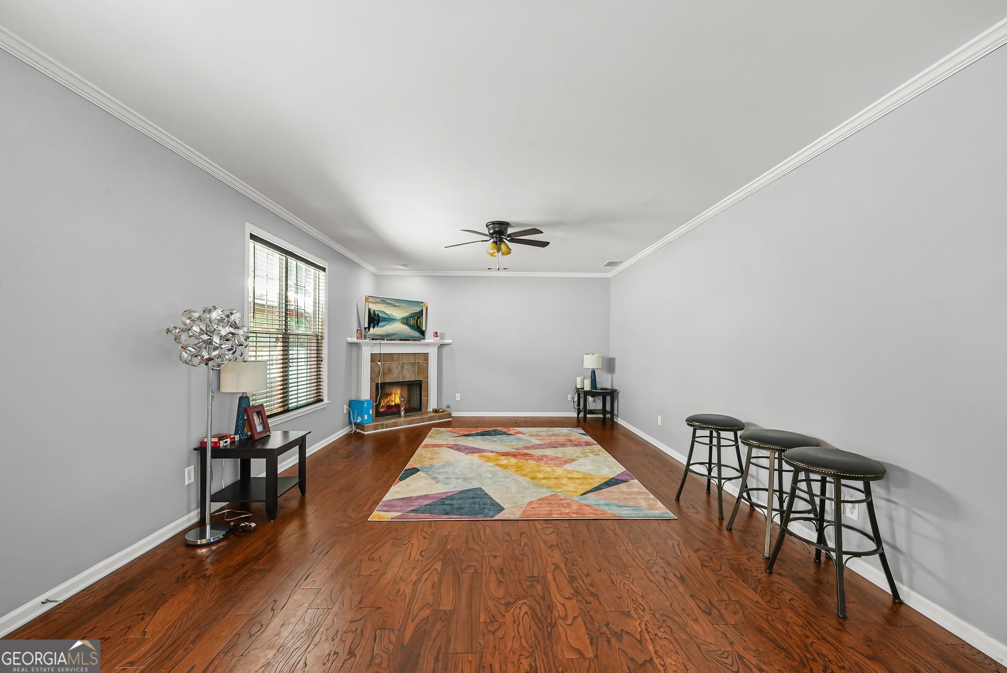 2432 Temple View Drive Property Photo 15