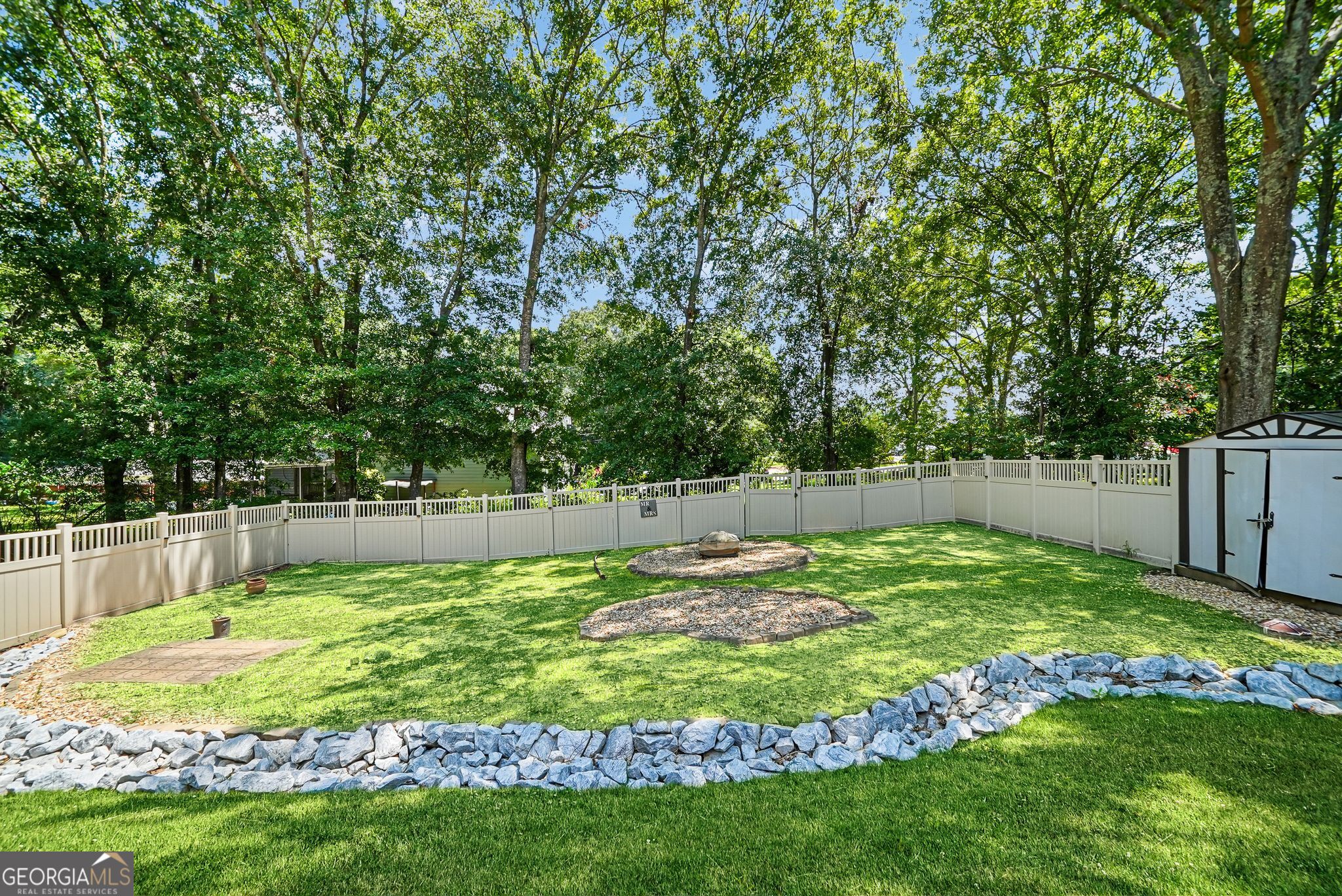 2432 Temple View Drive Property Photo 33