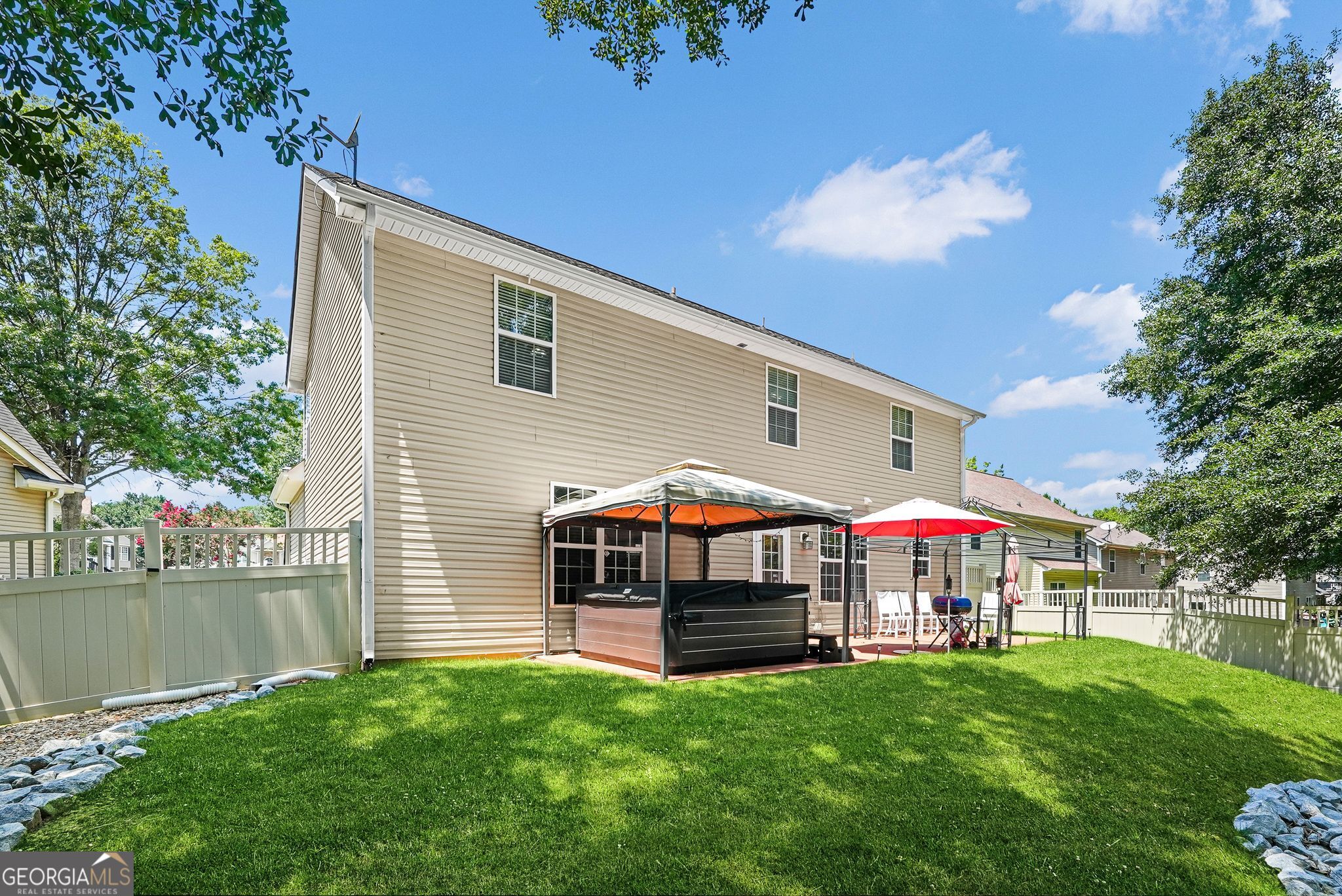 2432 Temple View Drive Property Photo 42