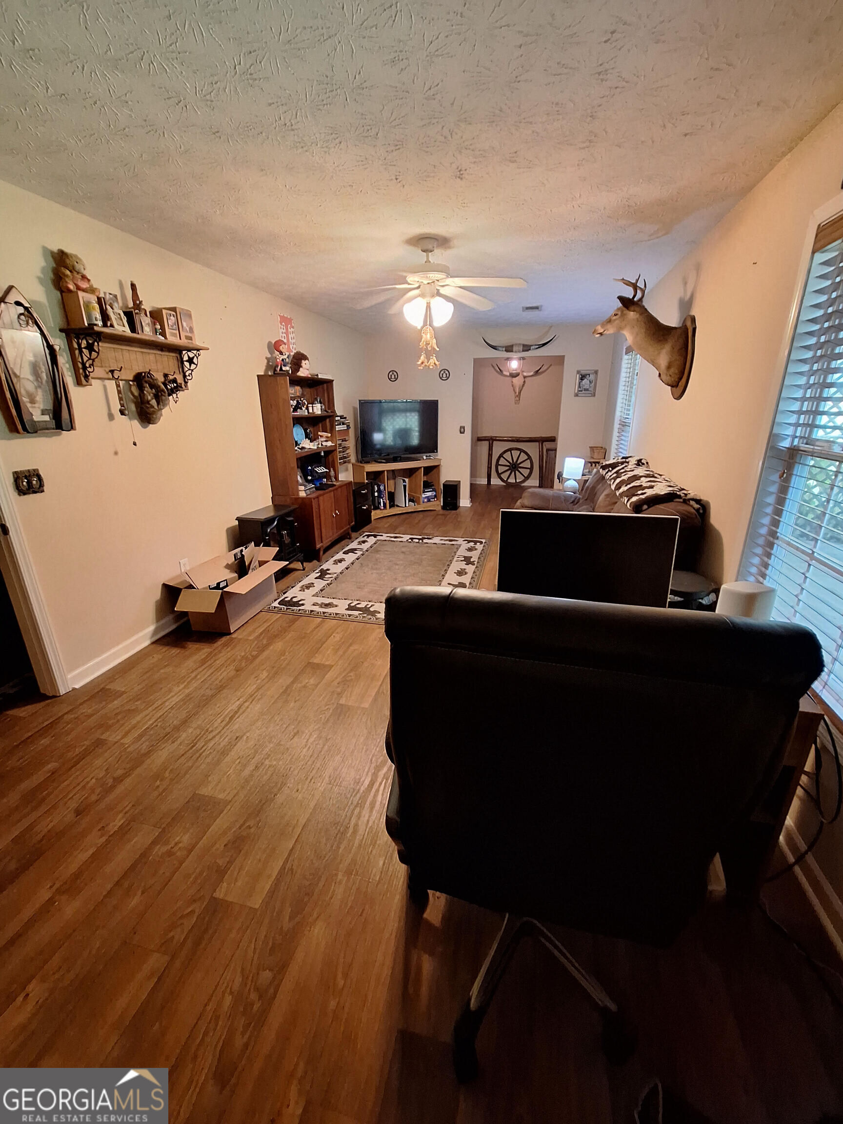 330 Lamar Lane Property Photo 8