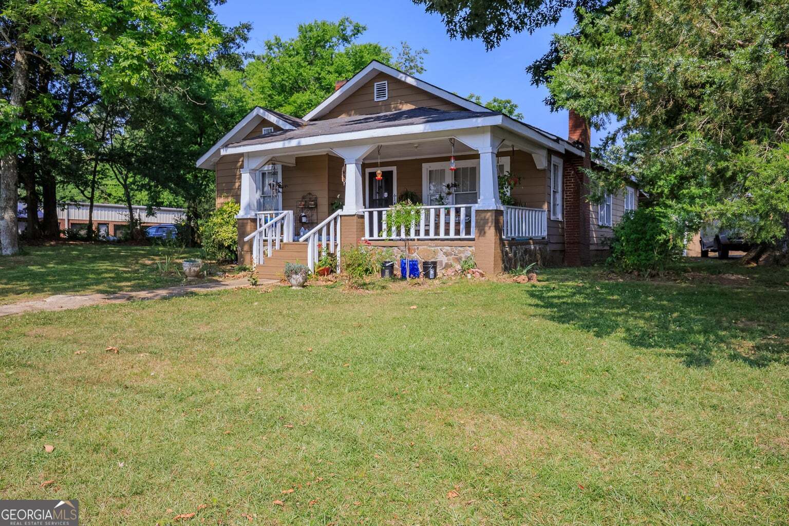 10895 Commerce Street Property Photo 1