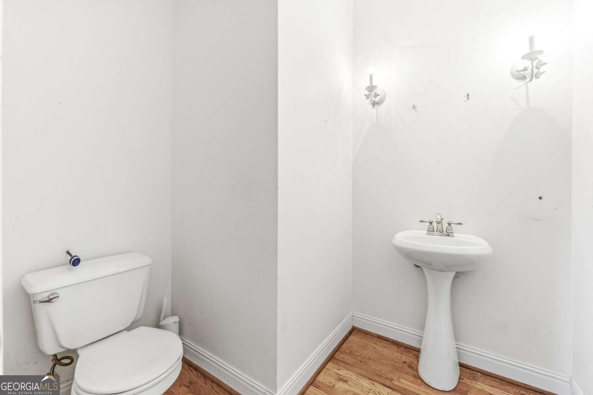 372 Woodhaven Drive Property Photo 21