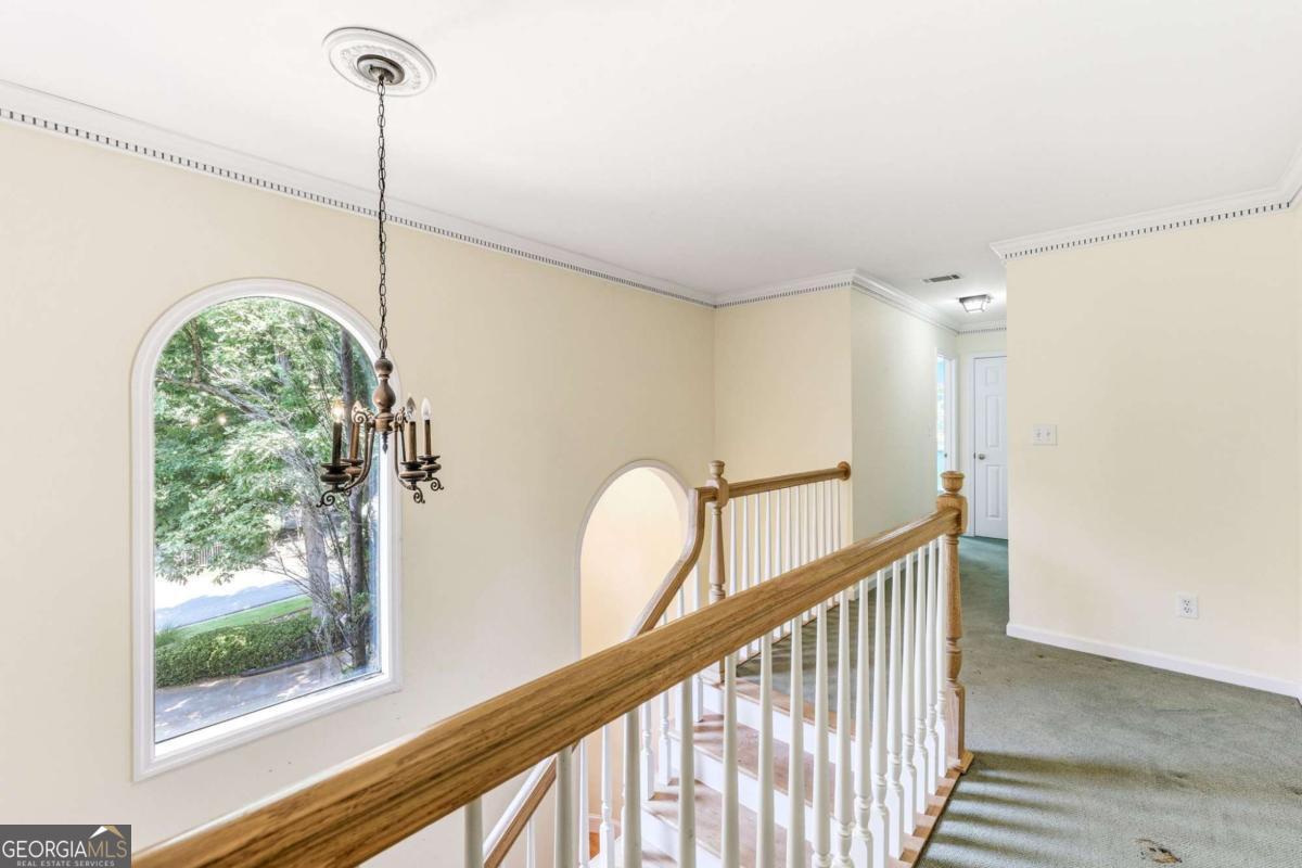 372 Woodhaven Drive Property Photo 29