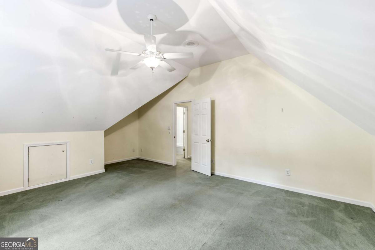 372 Woodhaven Drive Property Photo 38
