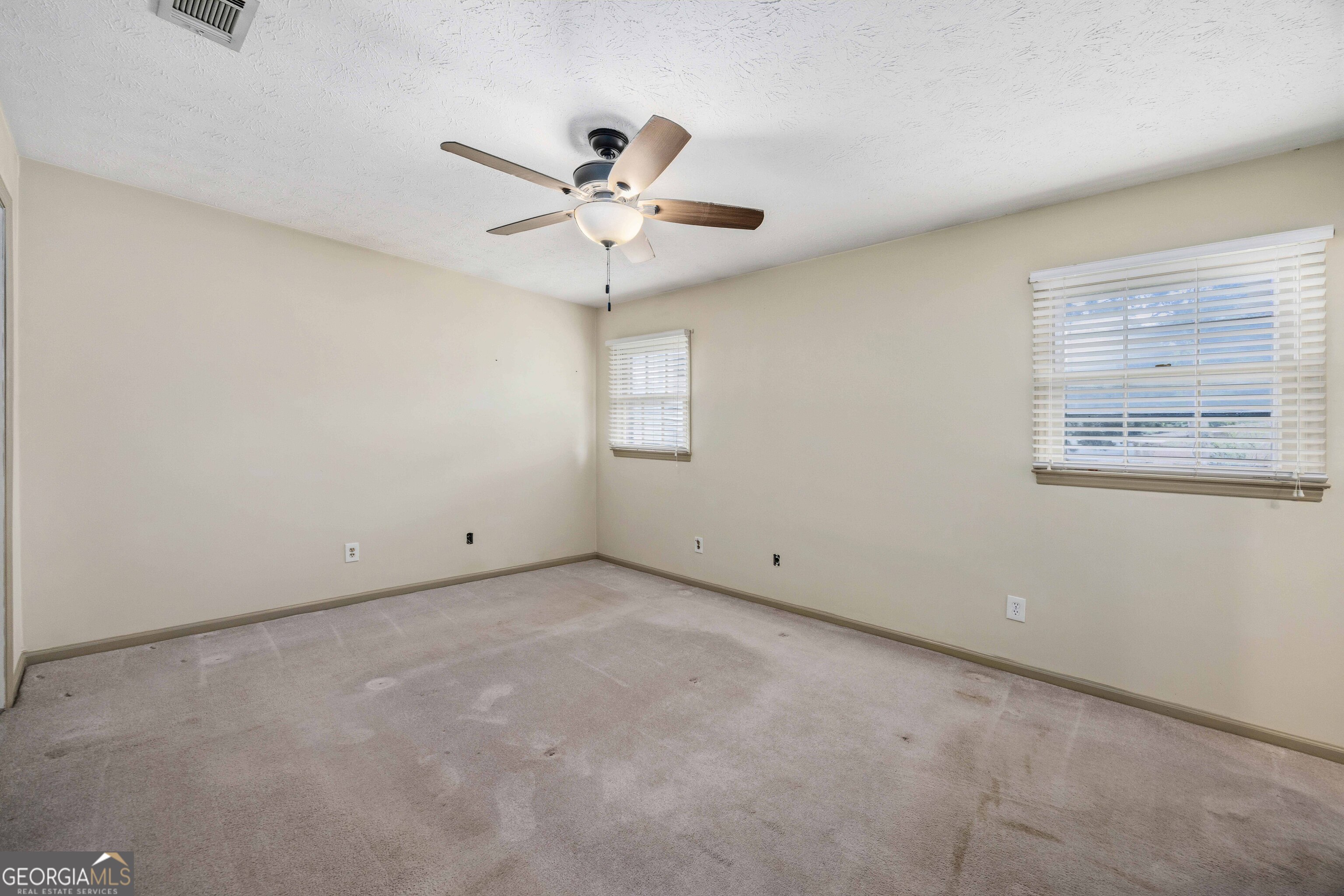 5106 Willowbrook Dr Property Photo 16