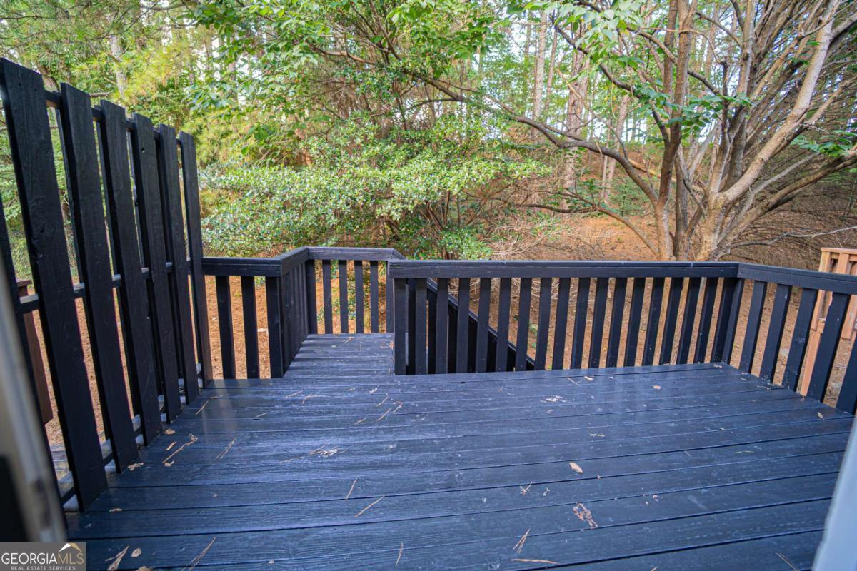 2077 Pinnacle Pointe Drive Property Photo 10