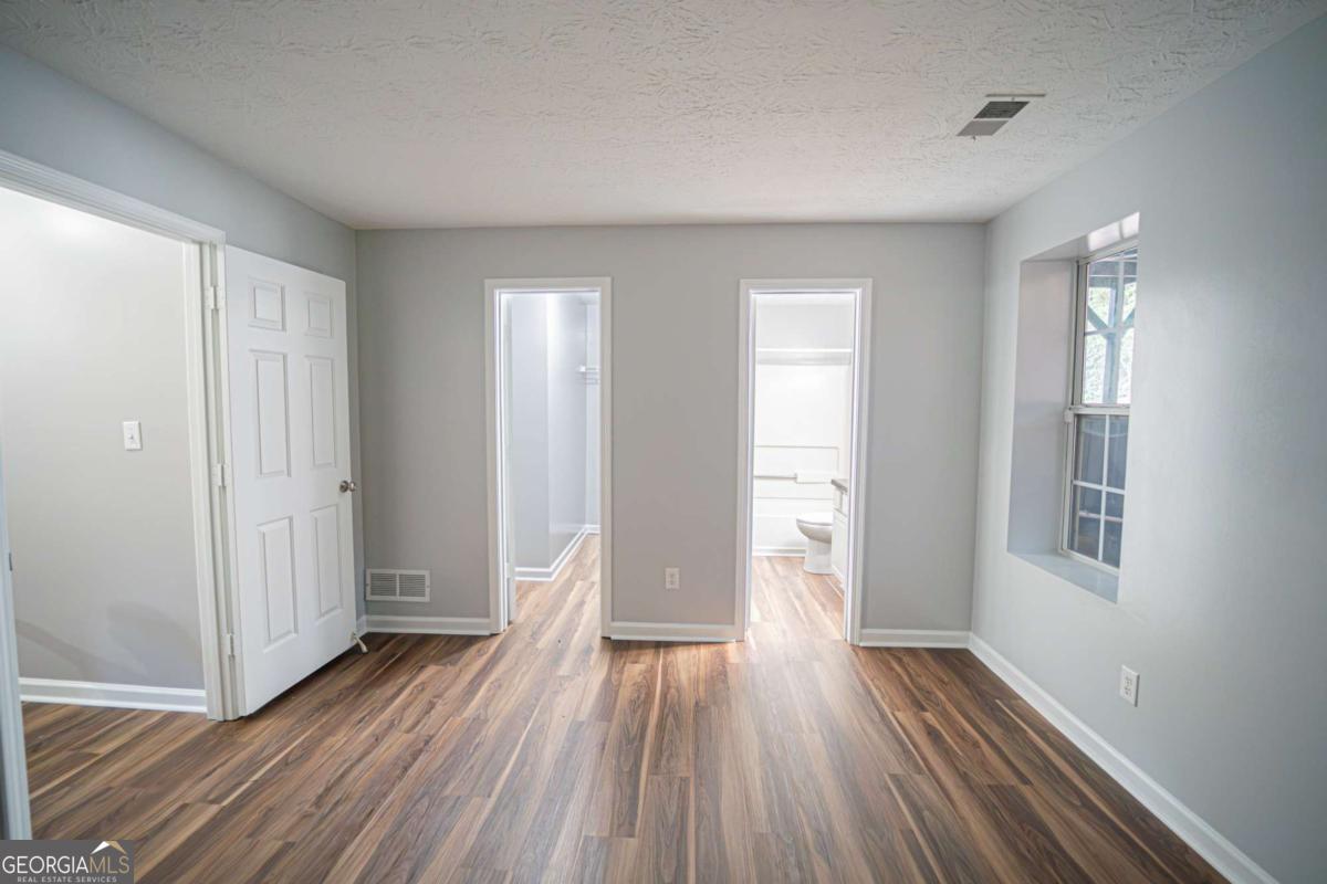 2077 Pinnacle Pointe Drive Property Photo 30