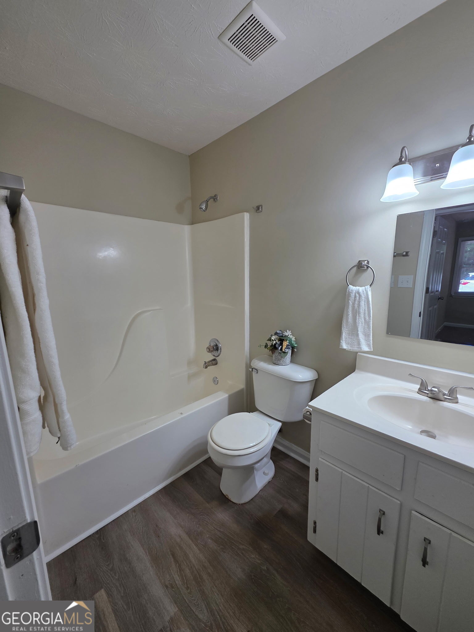 220 Big Oak Circle Property Photo 8