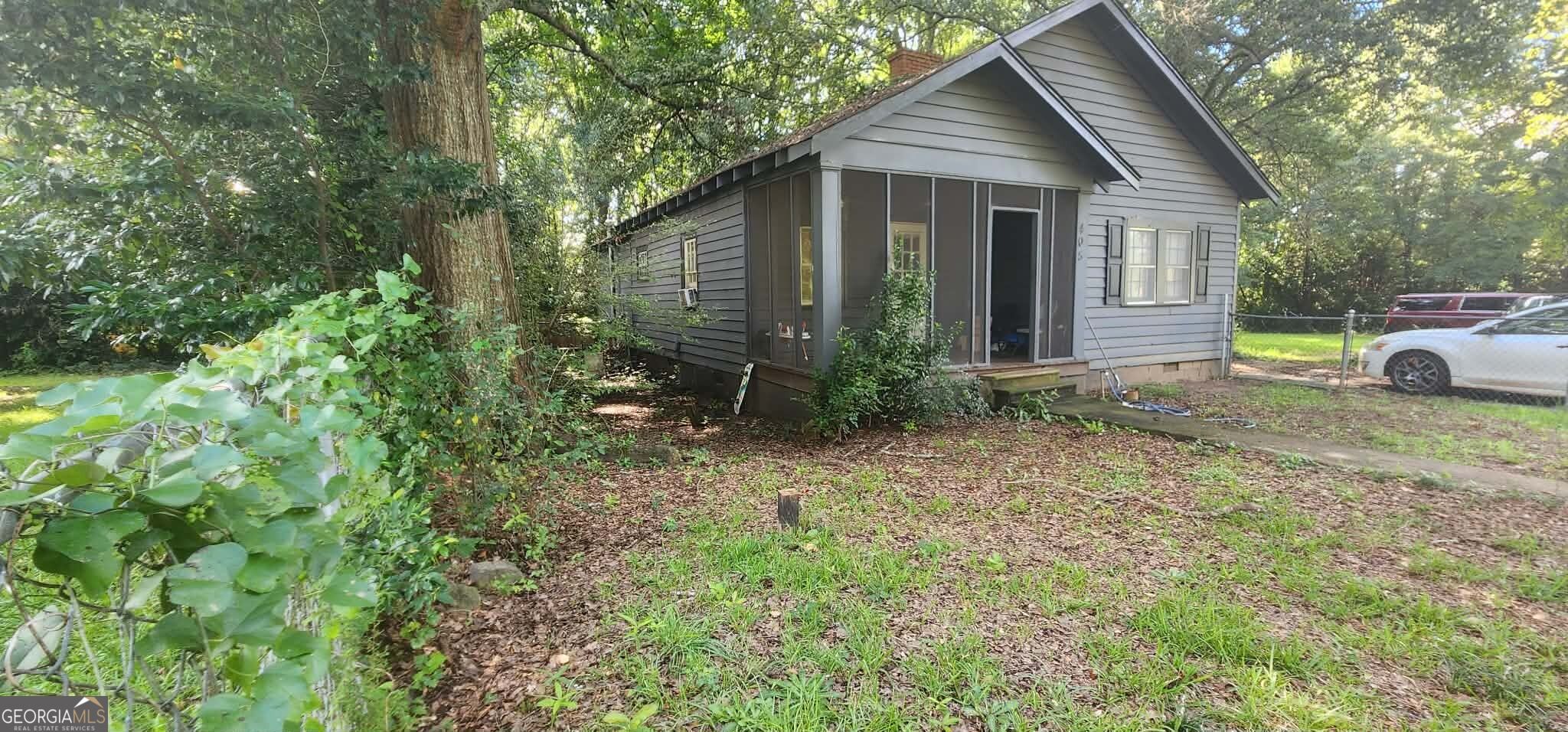 405 N Bethel Street Property Photo 4