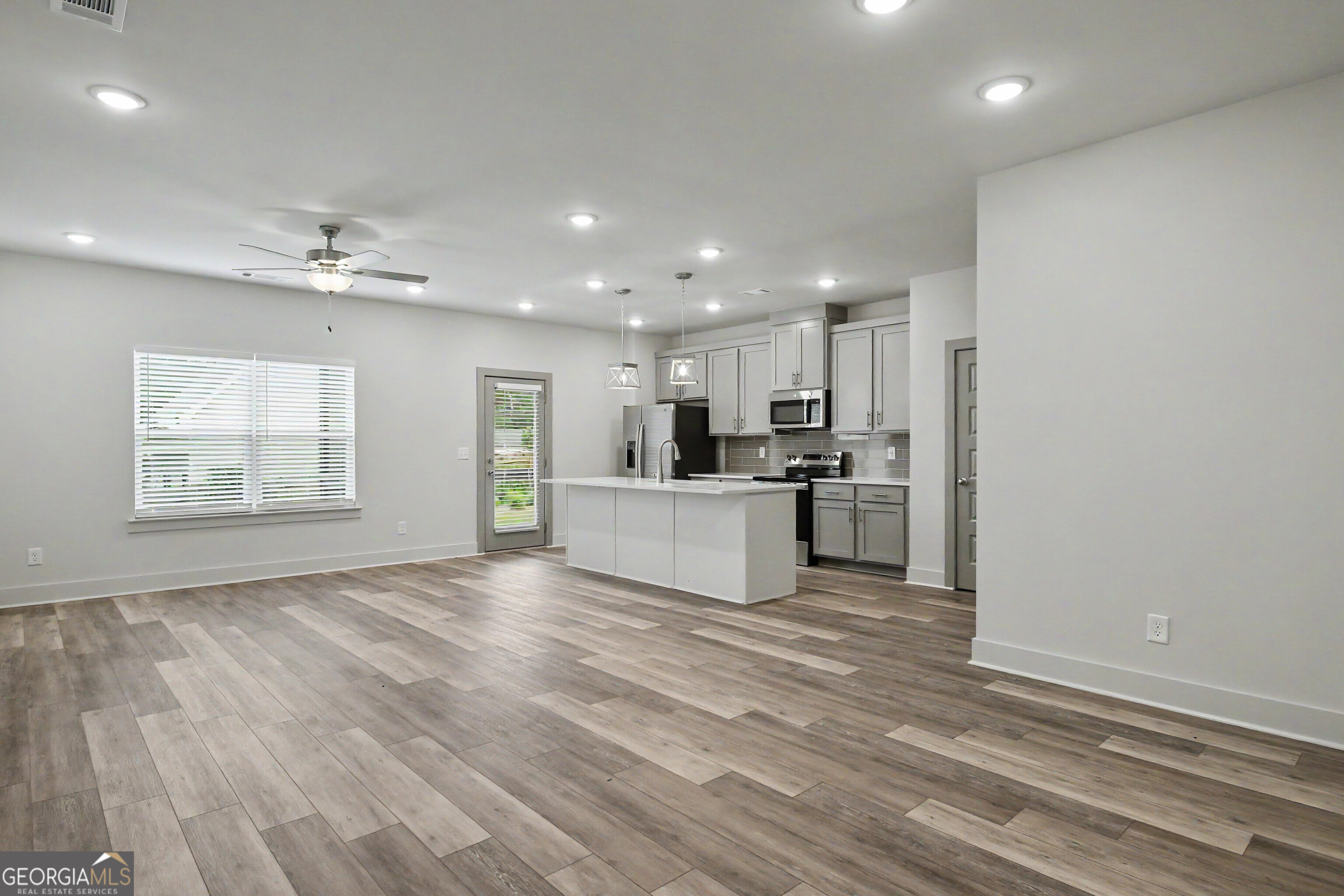 4322 Fern River Bend Property Photo 4