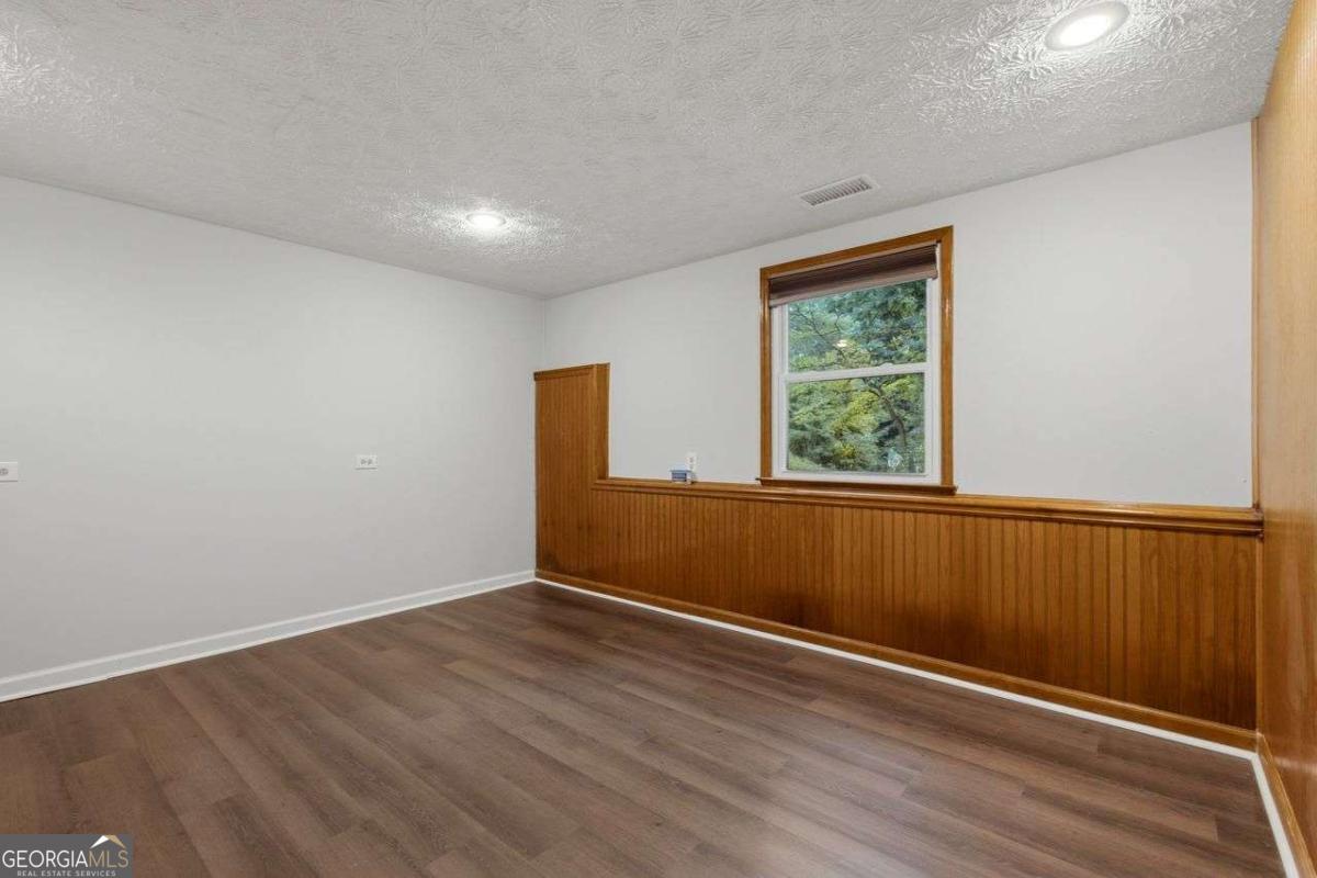 3573 Downing Street Property Photo 24