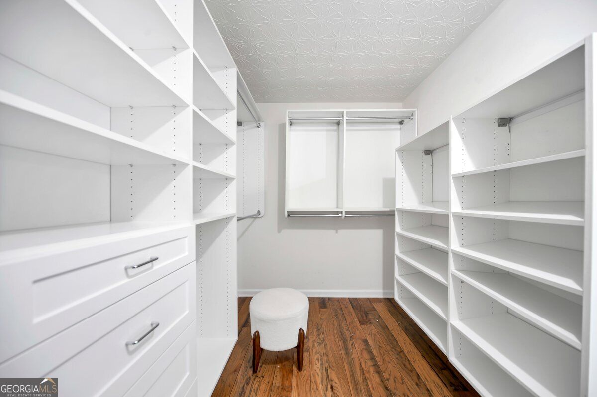 529 Morning Place Way Property Photo 10