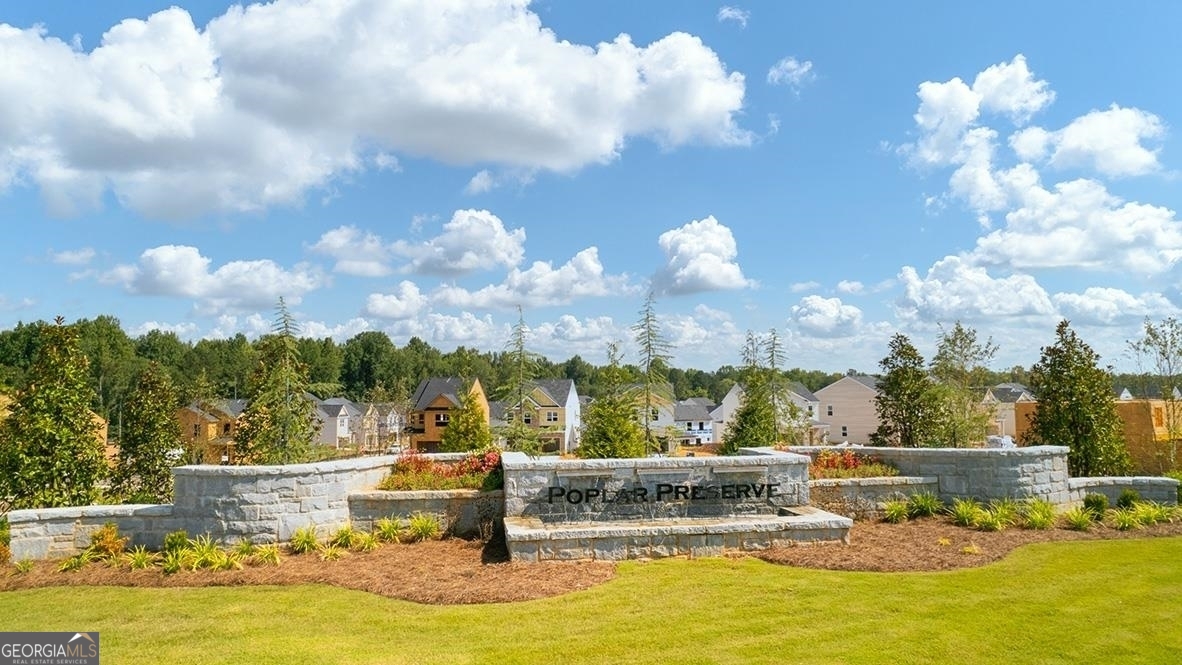 163 White Spruce Way Property Photo 2