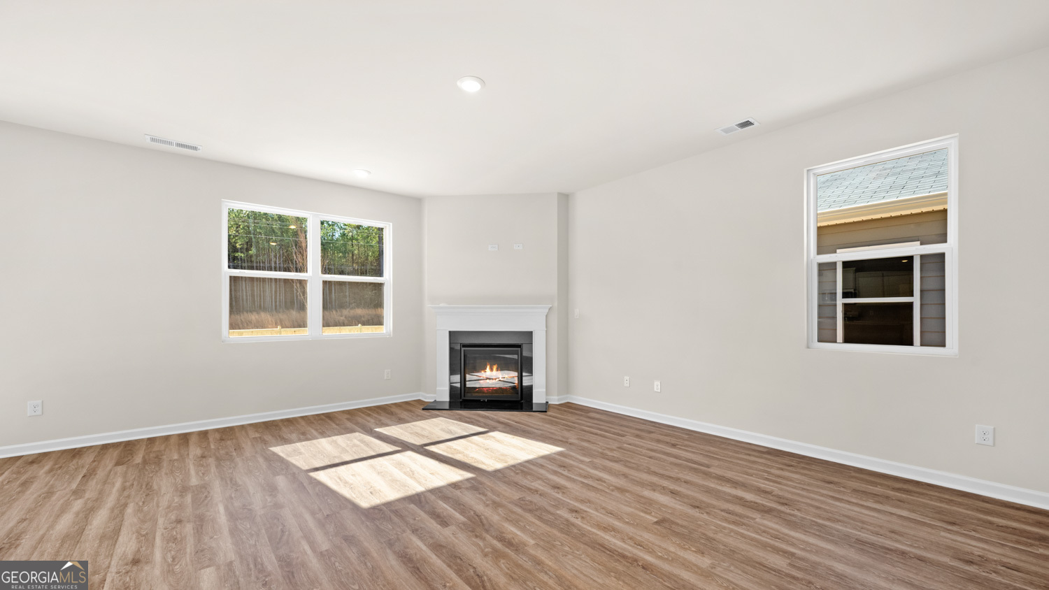 163 White Spruce Way Property Photo 10