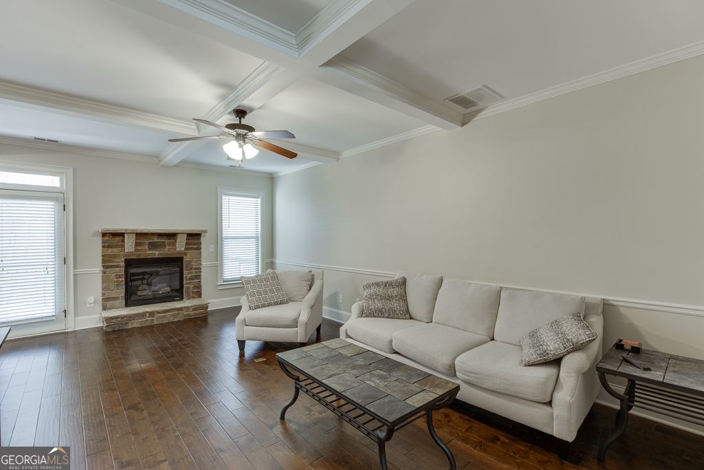 2085 Mount Grove Court Property Photo 8