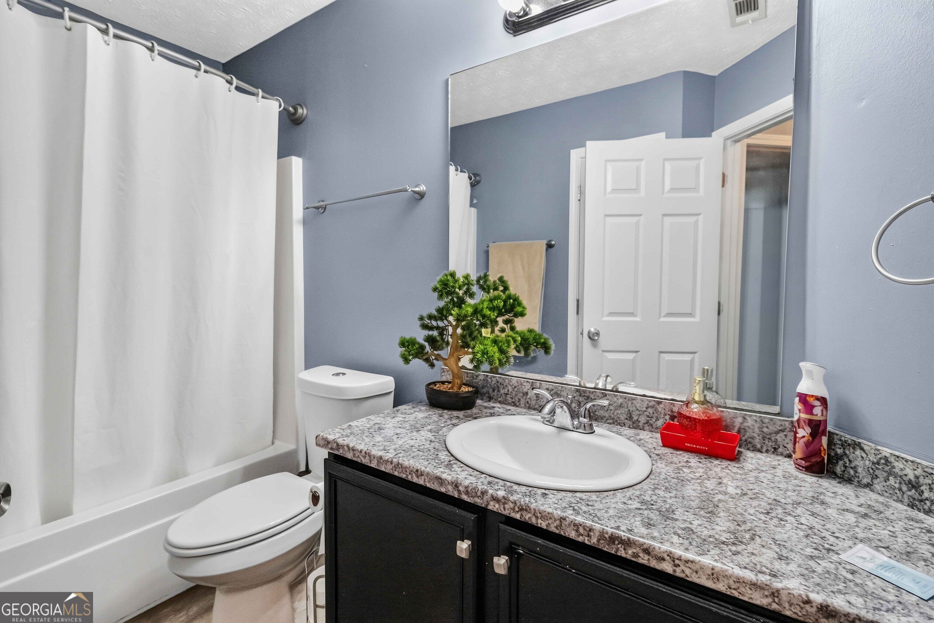 624 Gatewood Way Property Photo 16