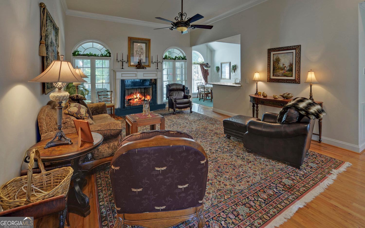 220 Azalea Drive Property Photo 4