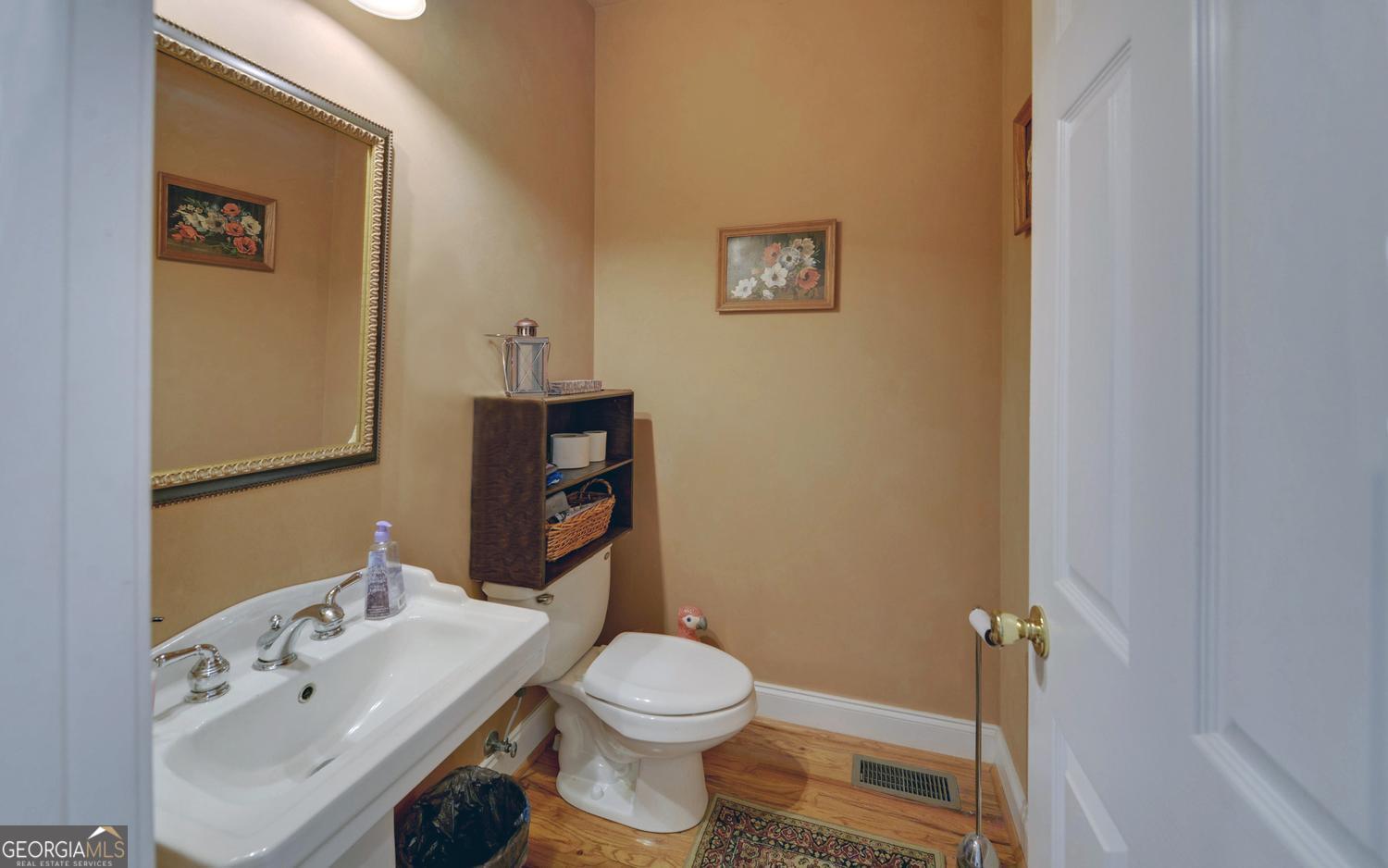 220 Azalea Drive Property Photo 26