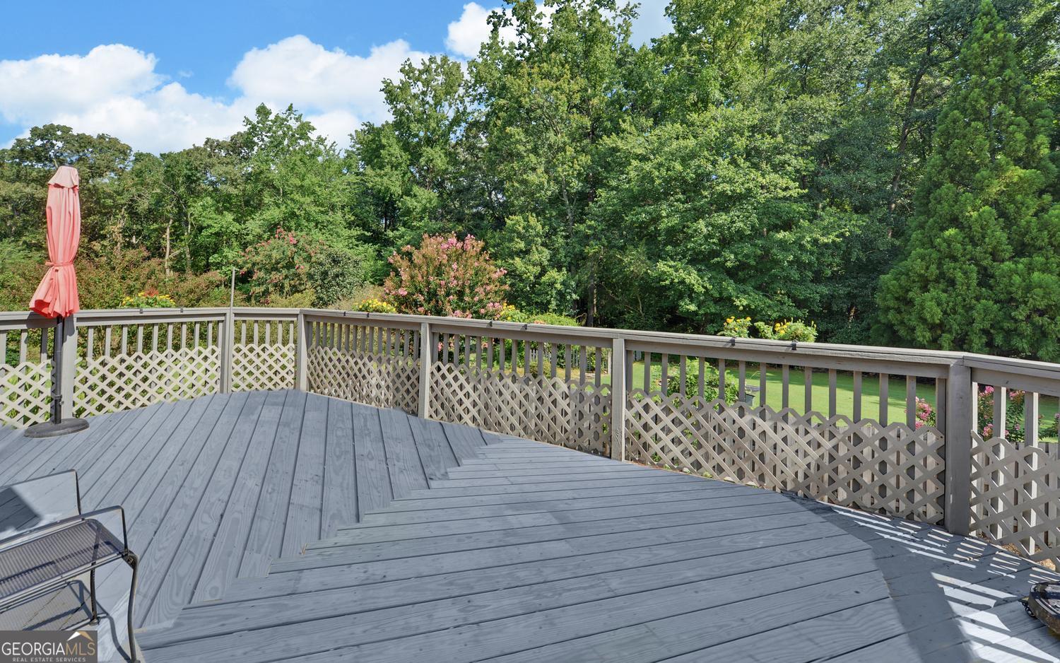 220 Azalea Drive Property Photo 29