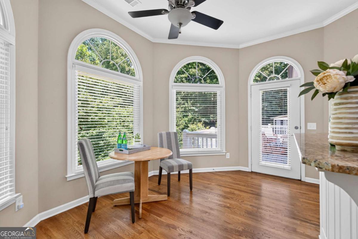 1880 Mayfield Road Property Photo 23