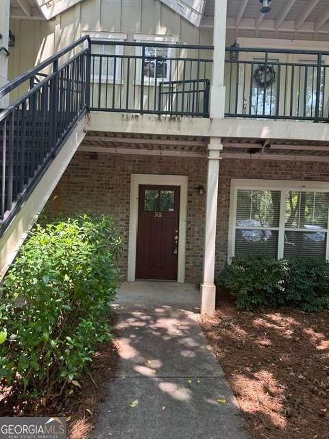 490 Barnett Shoals Road # 302 Property Photo 1