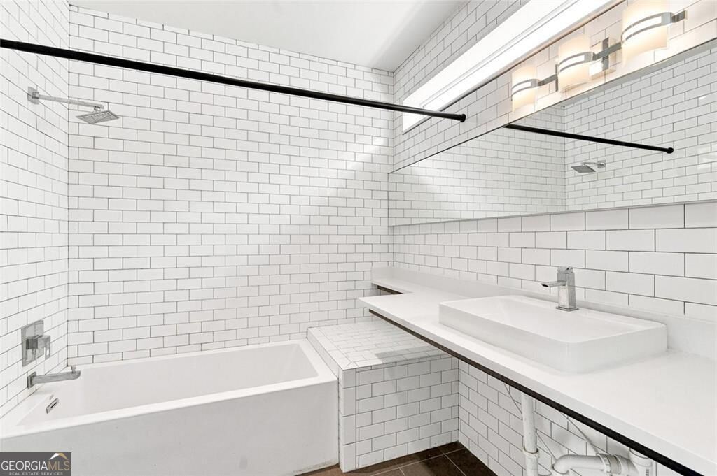 56 Moreland Avenue Se Property Photo 16