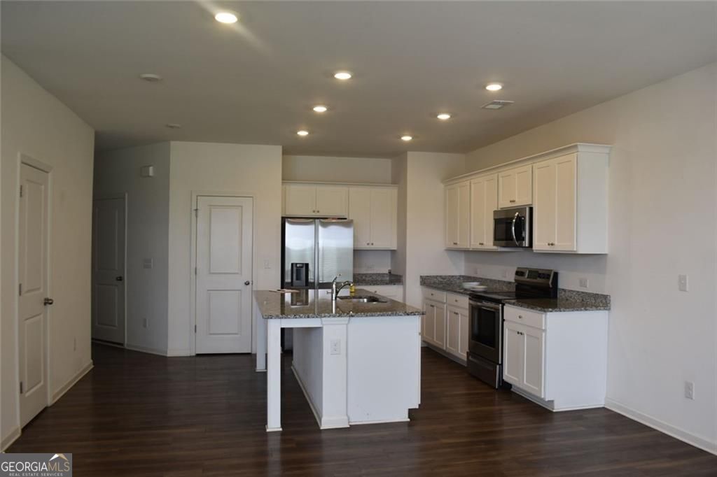 190 Mission Boulevard Property Photo 5