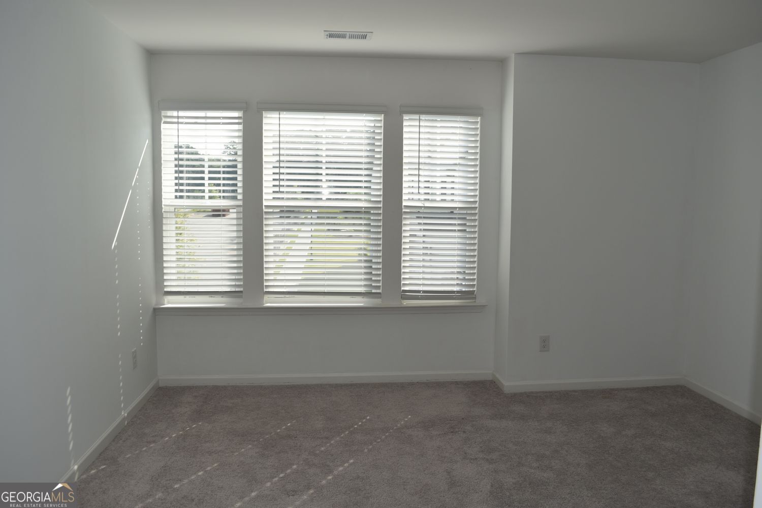 190 Mission Boulevard Property Photo 14