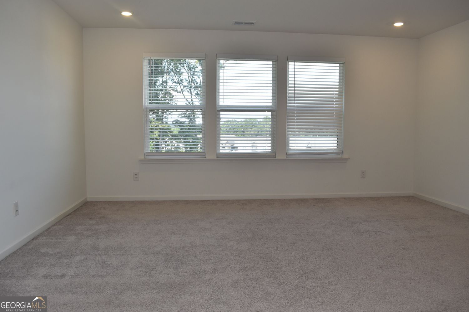 190 Mission Boulevard Property Photo 16
