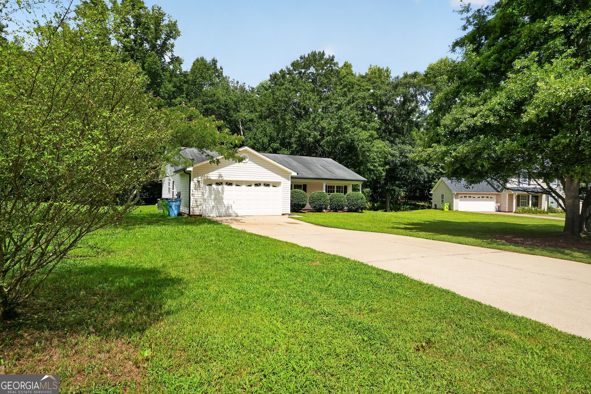 2015 Jefferson Way Property Photo 1
