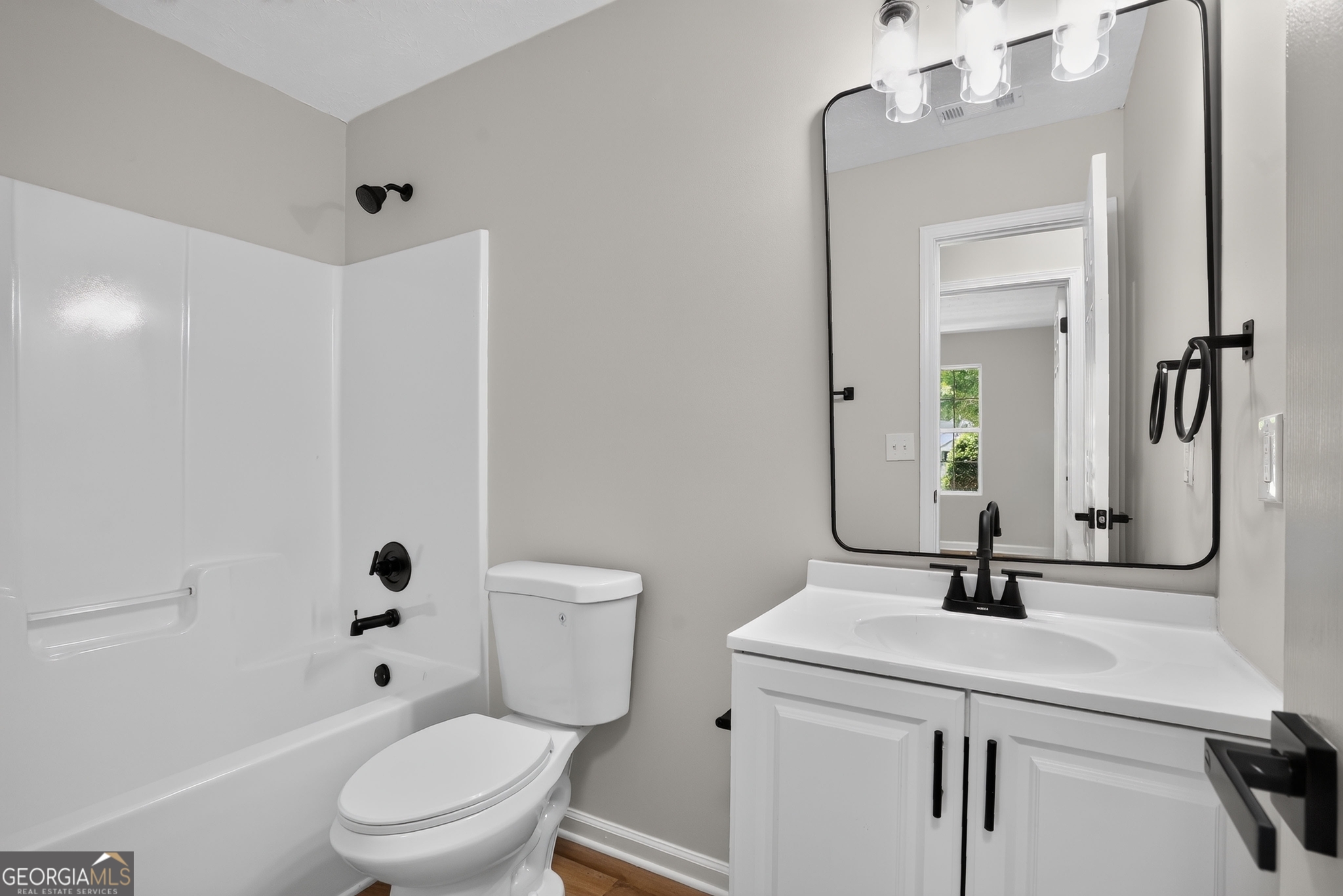 2015 Jefferson Way Property Photo 14