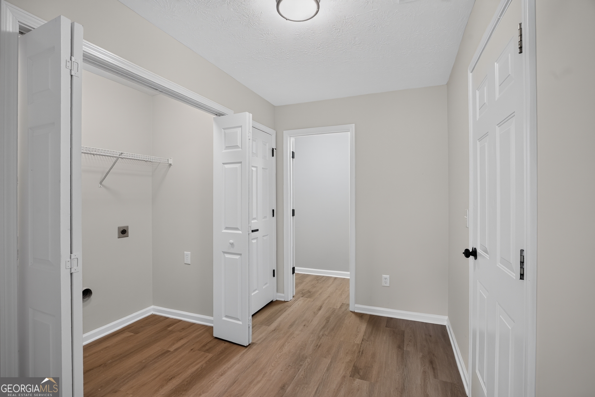 2015 Jefferson Way Property Photo 16