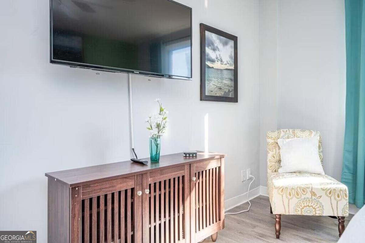 215 Piedmont Avenue Ne Apt 807 Property Photo 7