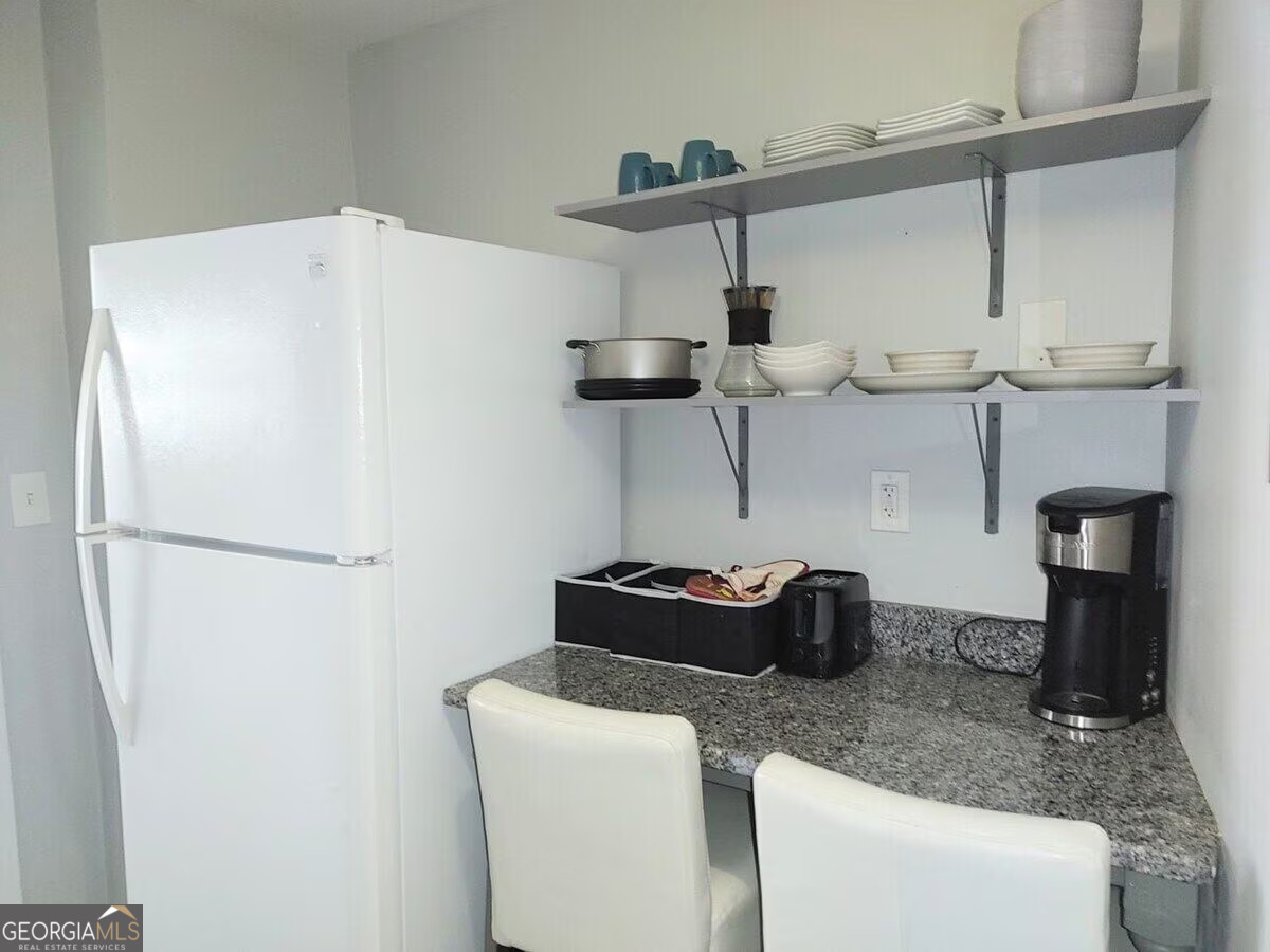 215 Piedmont Avenue Ne Apt 807 Property Photo 10