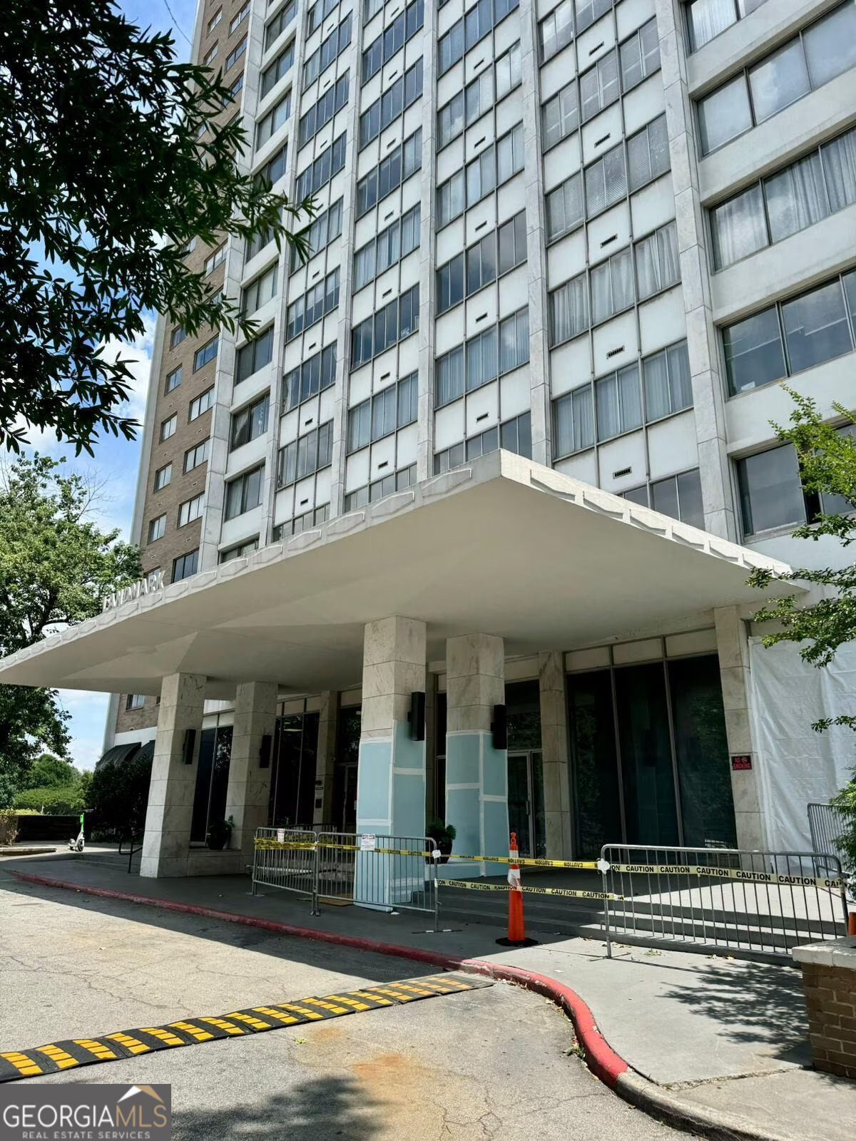 215 Piedmont Avenue Ne Apt 807 Property Photo 16