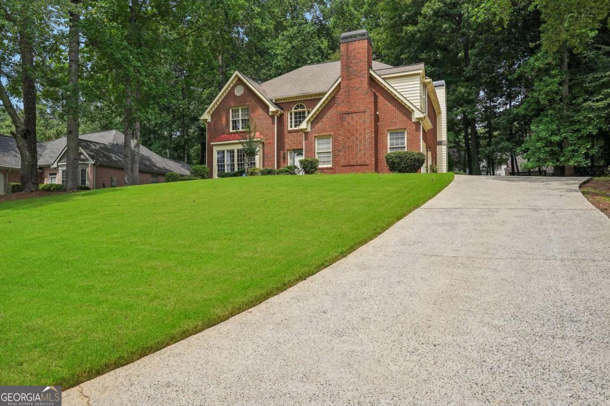 974 Laurel Springs Lane Sw Property Photo 3