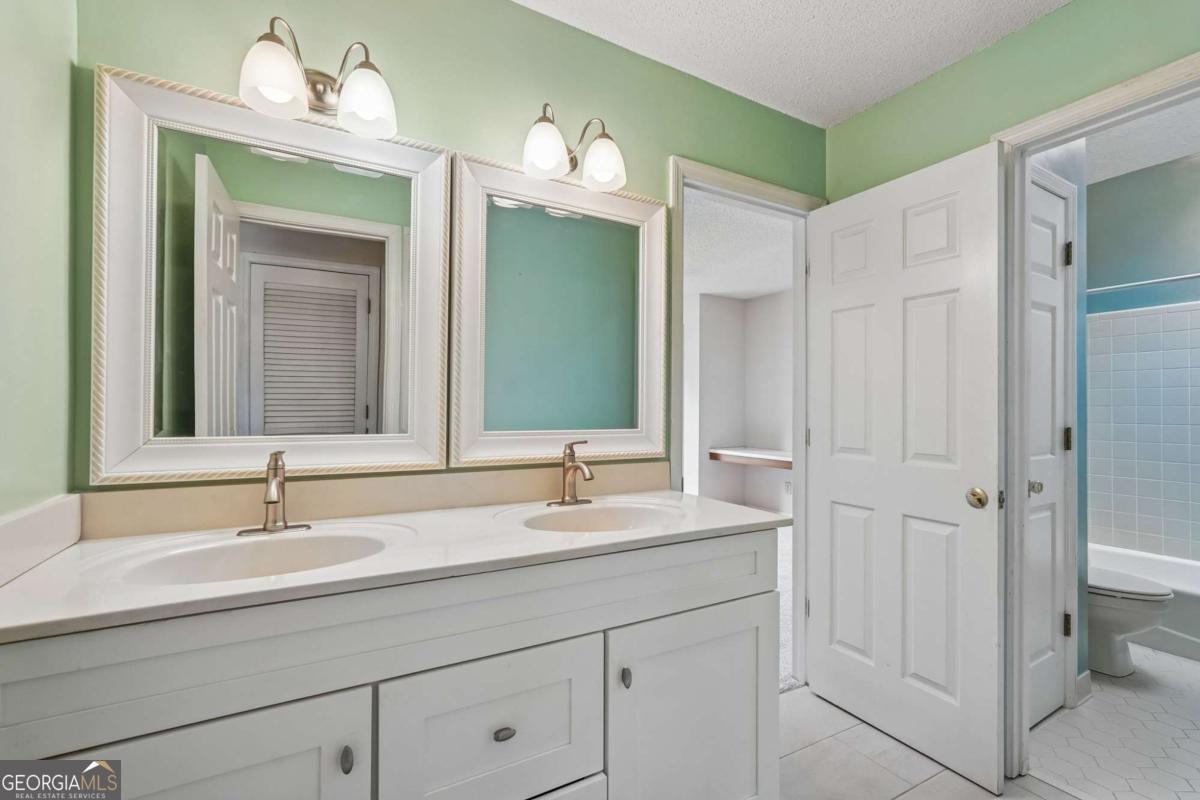 974 Laurel Springs Lane Sw Property Photo 54