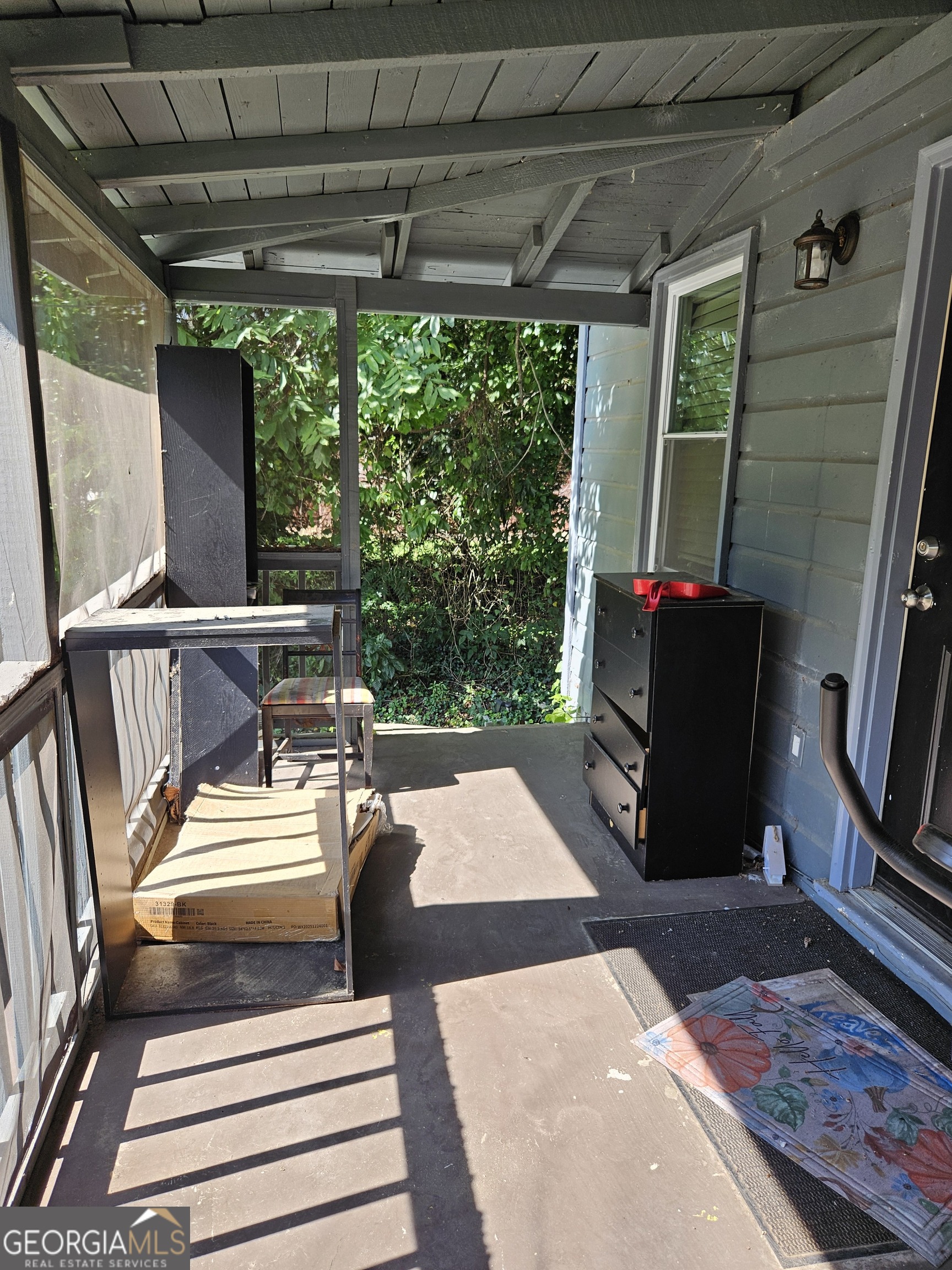 331 Nixon Avenue Sw Property Photo 2