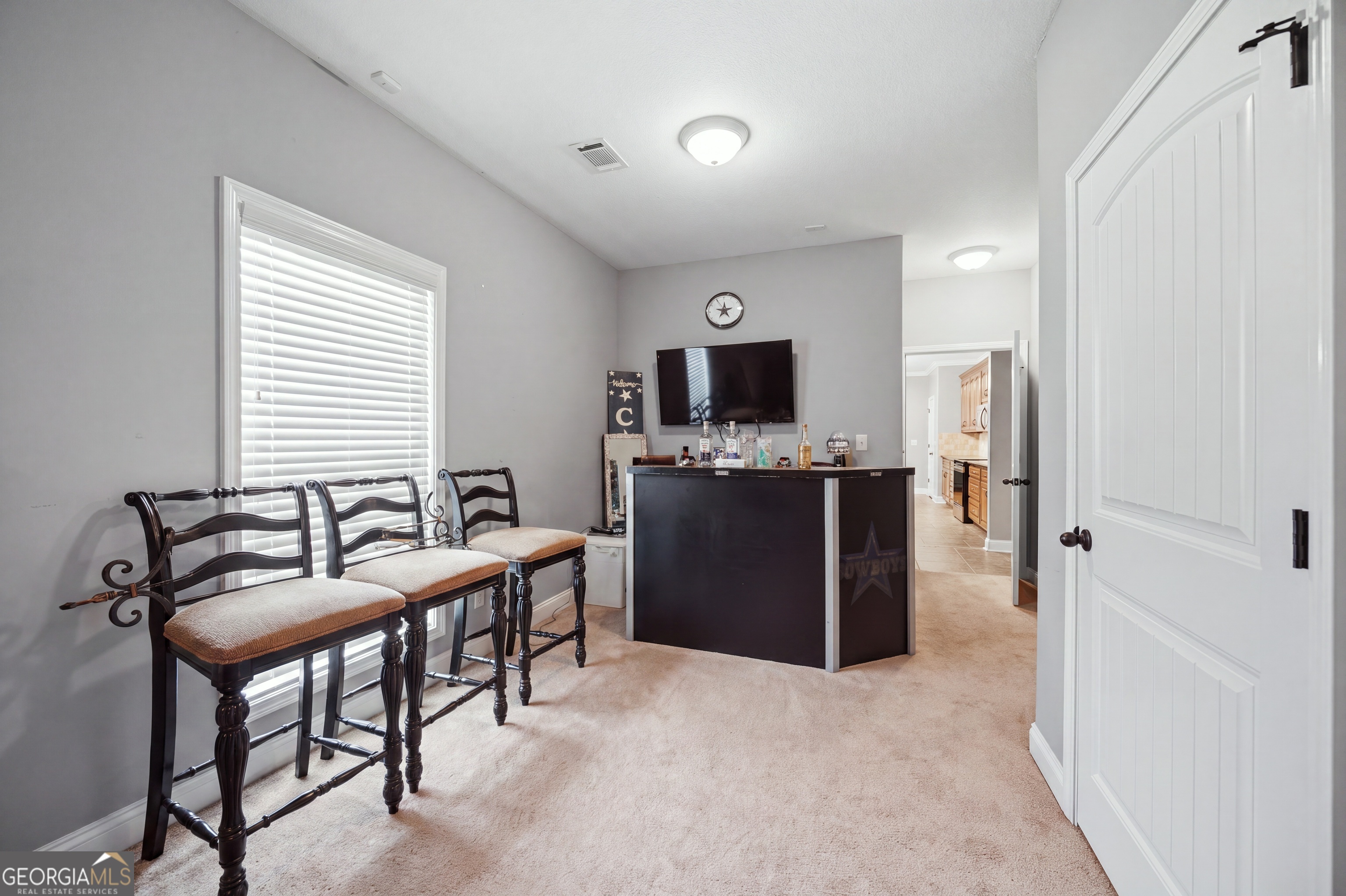 125 J Drive S Property Photo 12