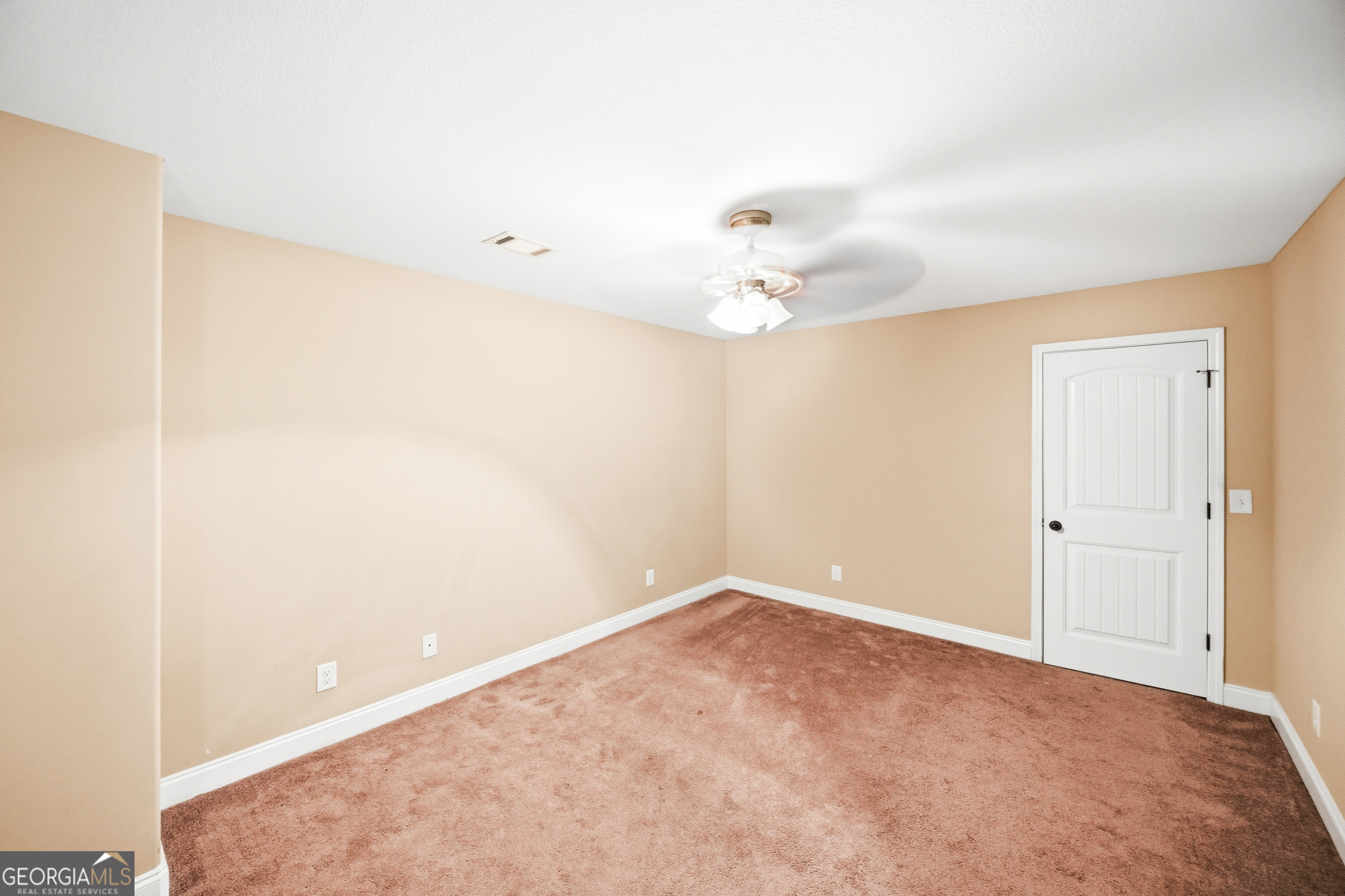 125 J Drive S Property Photo 21