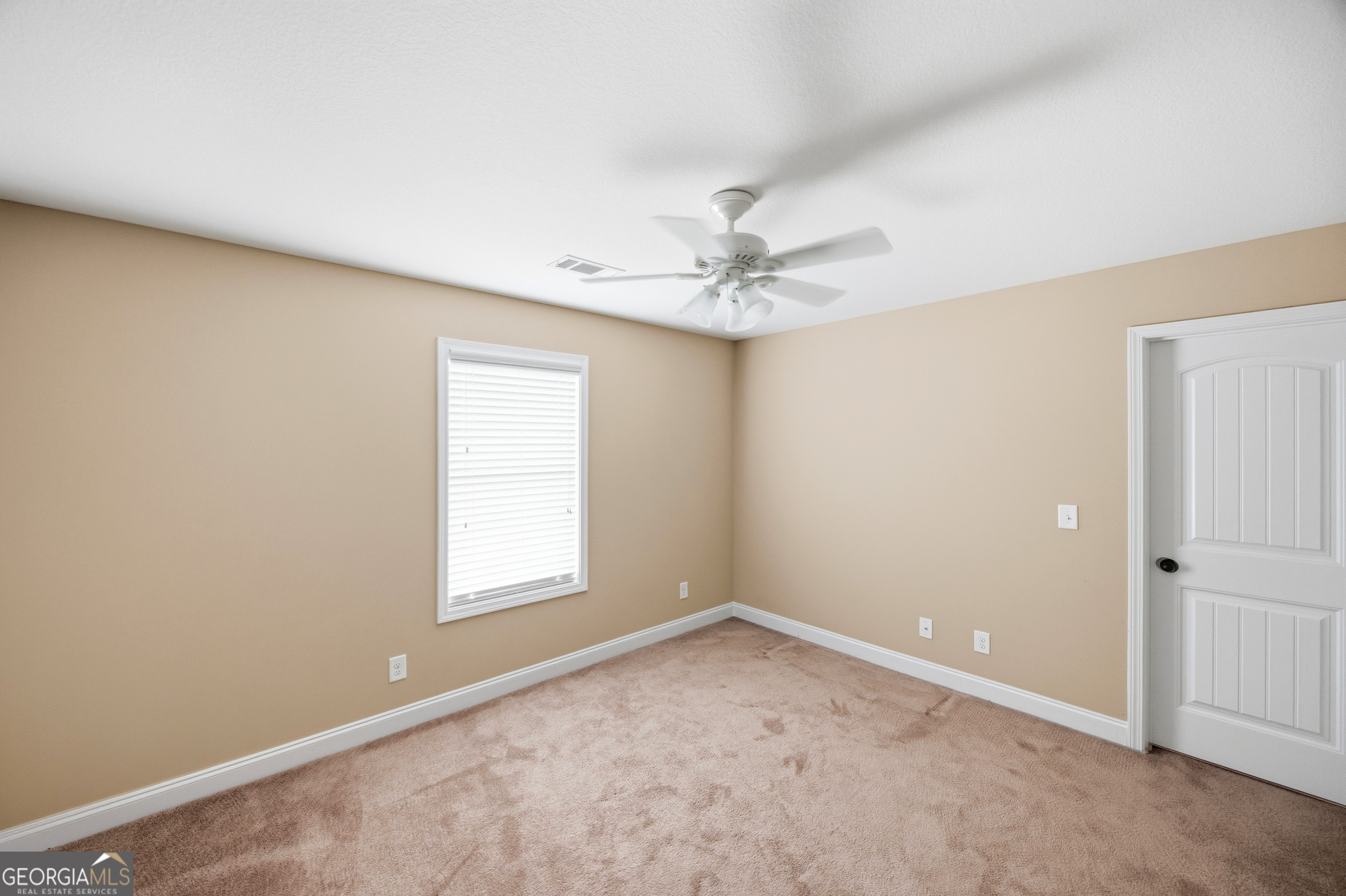125 J Drive S Property Photo 22