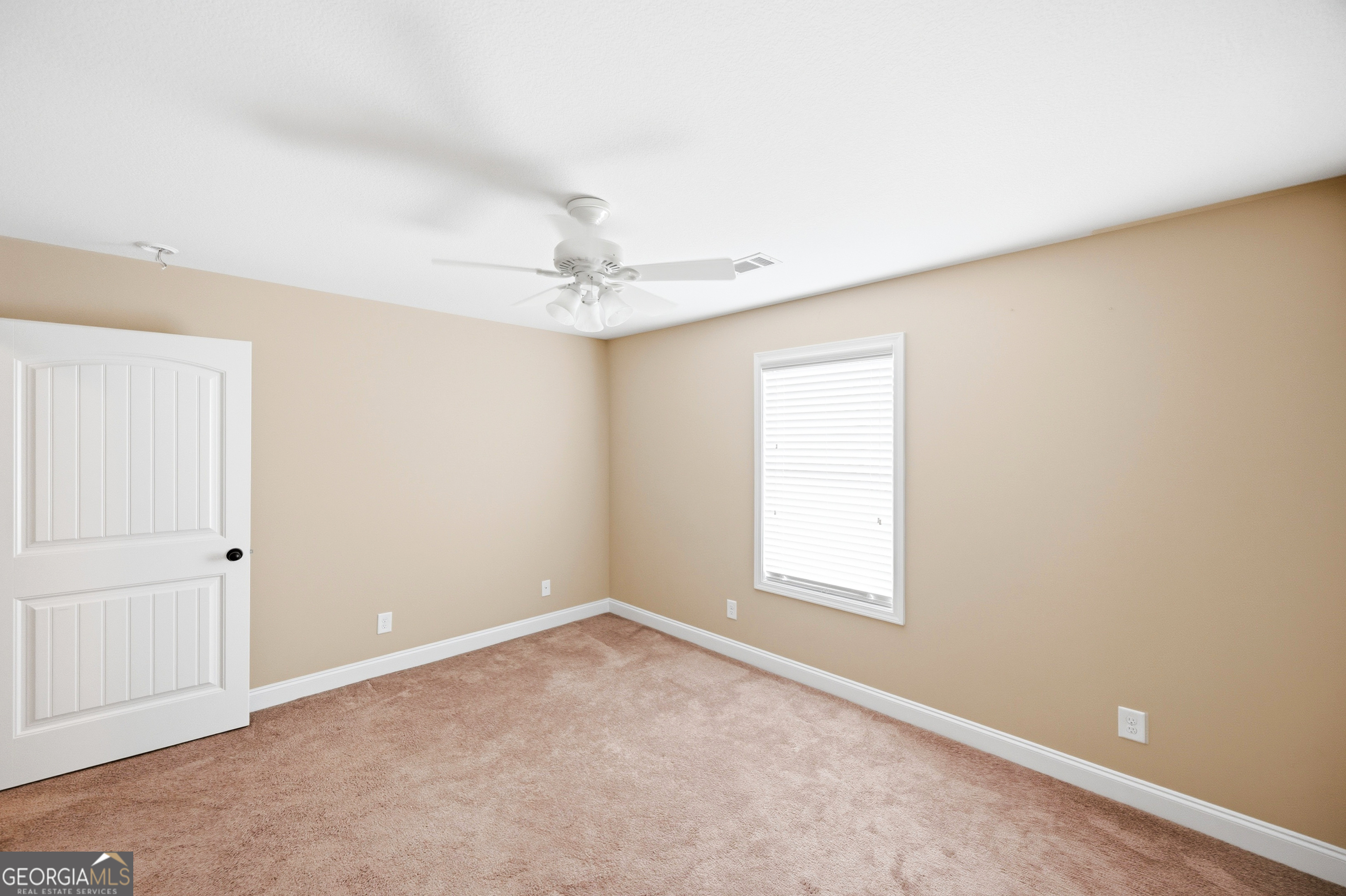 125 J Drive S Property Photo 23