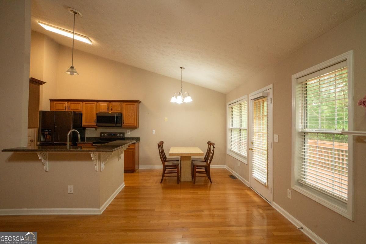 3604 Dunbar Lane Property Photo 8