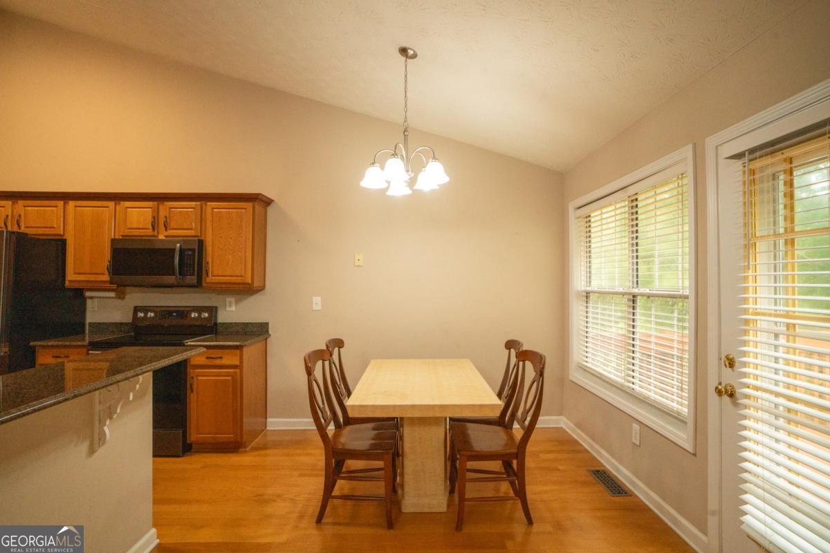3604 Dunbar Lane Property Photo 10