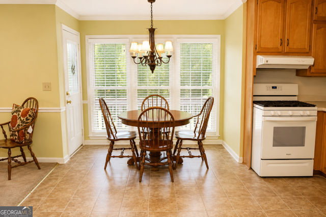 823 Ridge Avenue Property Photo 8